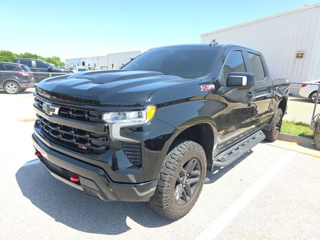 2022 Chevrolet Silverado 1500 LT Trail Boss Crew Cab 4WD