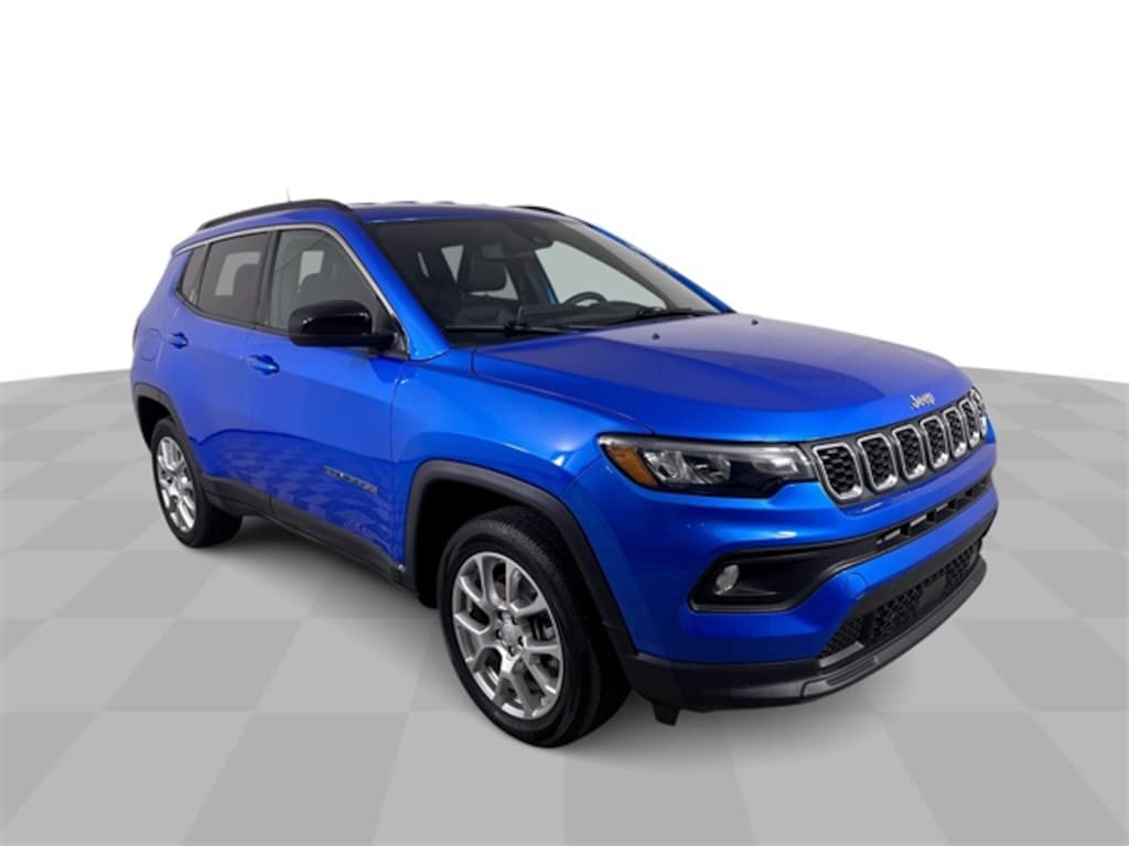 Used 2024 Jeep Compass Latitude Lux SUV