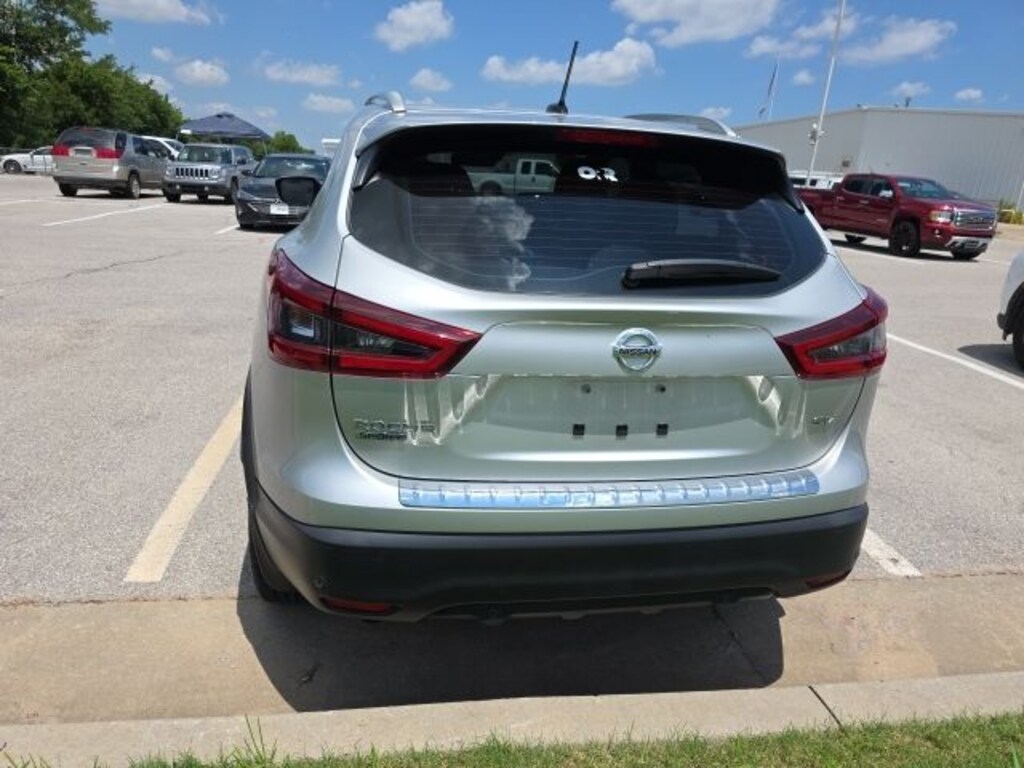 Used 2021 Nissan Rogue Sport SV SUV