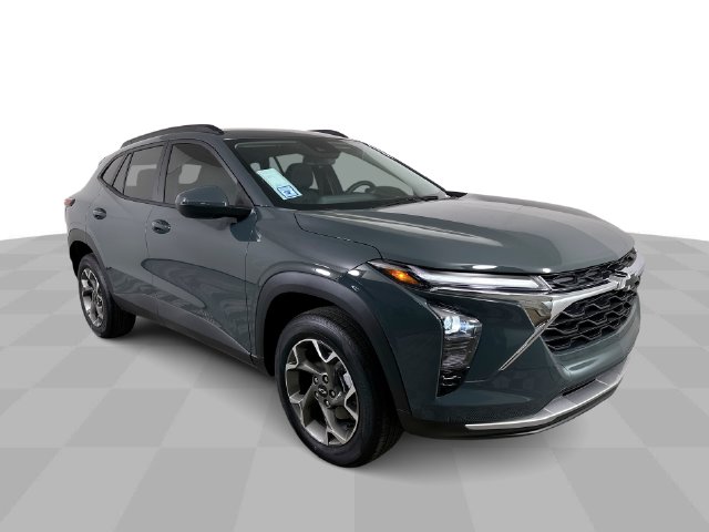 New 2026 Chevrolet Trax LT SUV