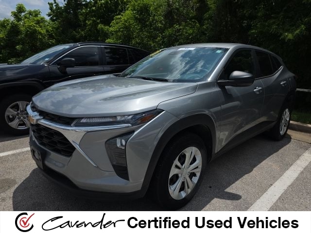 2024 Chevrolet Trax LS's photo