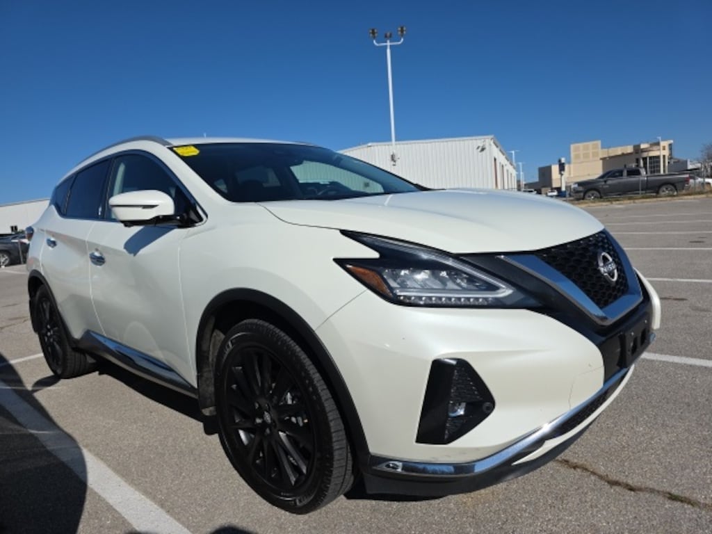 Used 2023 Nissan Murano SL SUV
