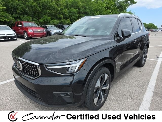 2024 Volvo XC40 B5 Plus Bright AWD's photo