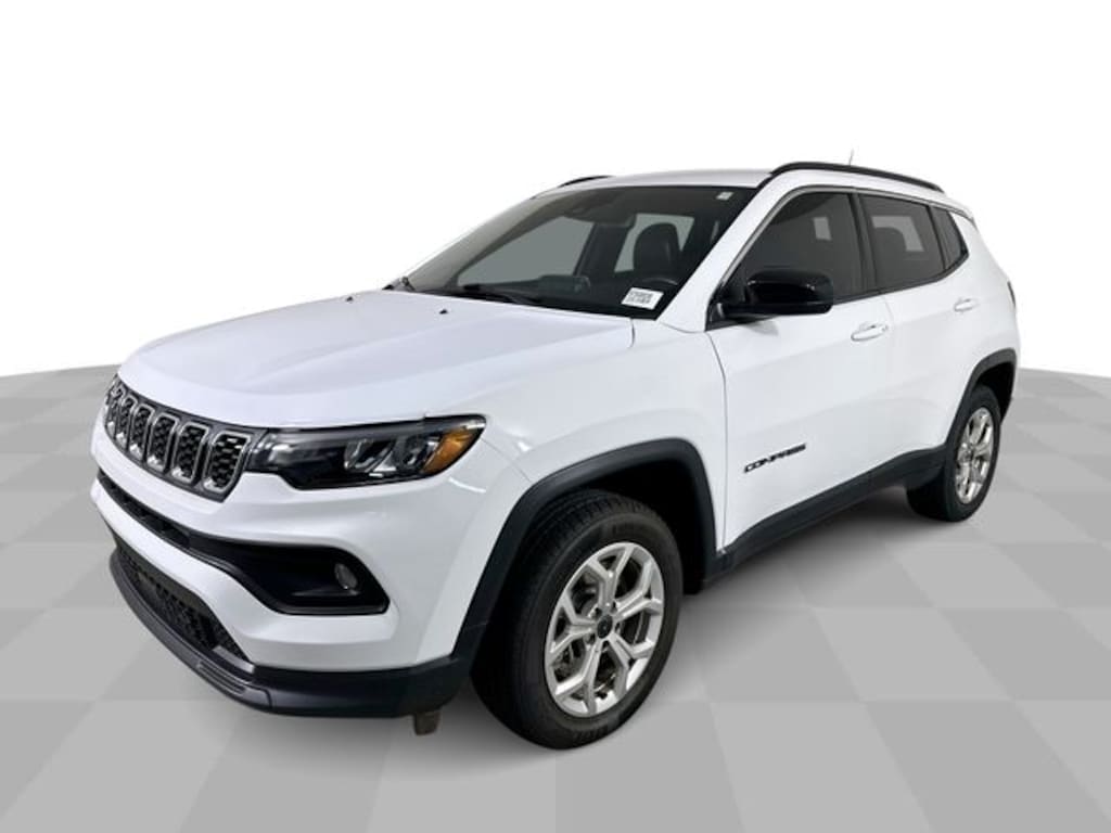 Used 2025 Jeep Compass Latitude SUV
