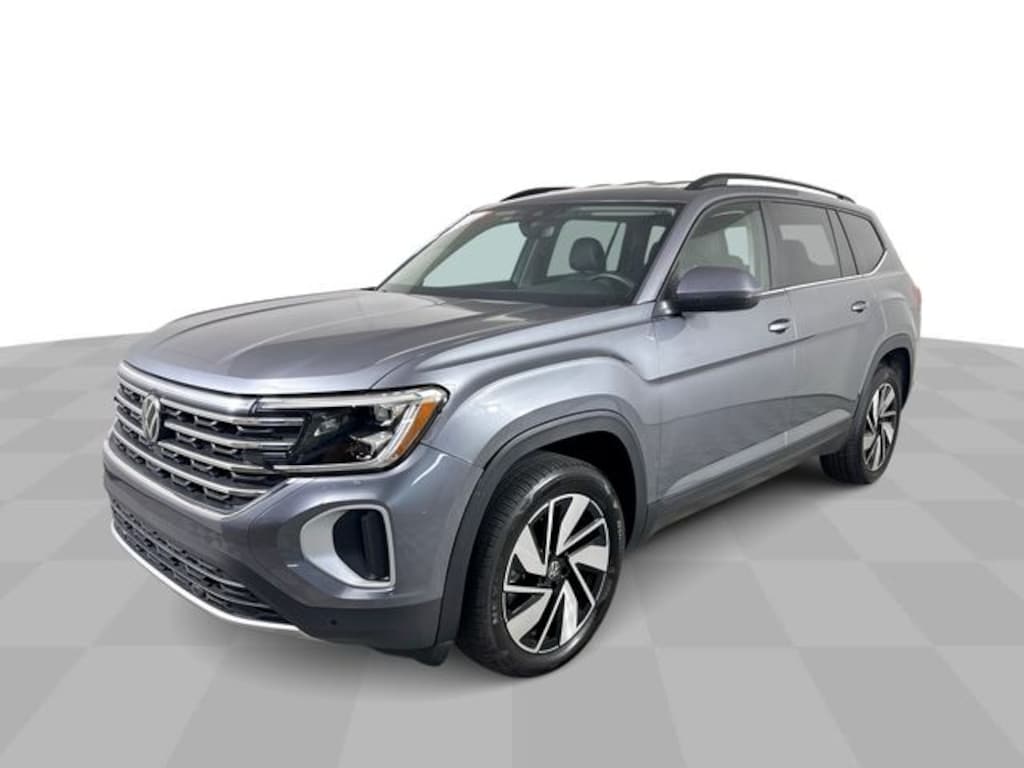 Used 2025 Volkswagen Atlas 2.0T SE w/Technology SUV