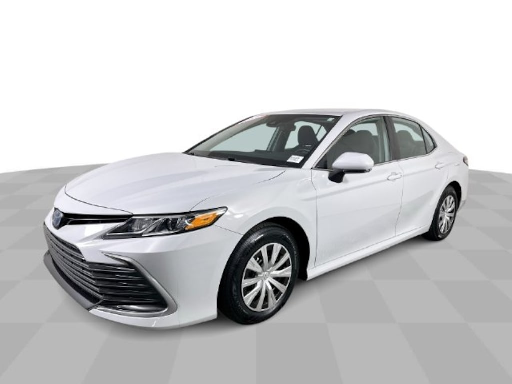 Used 2022 Toyota Camry Hybrid LE Sedan