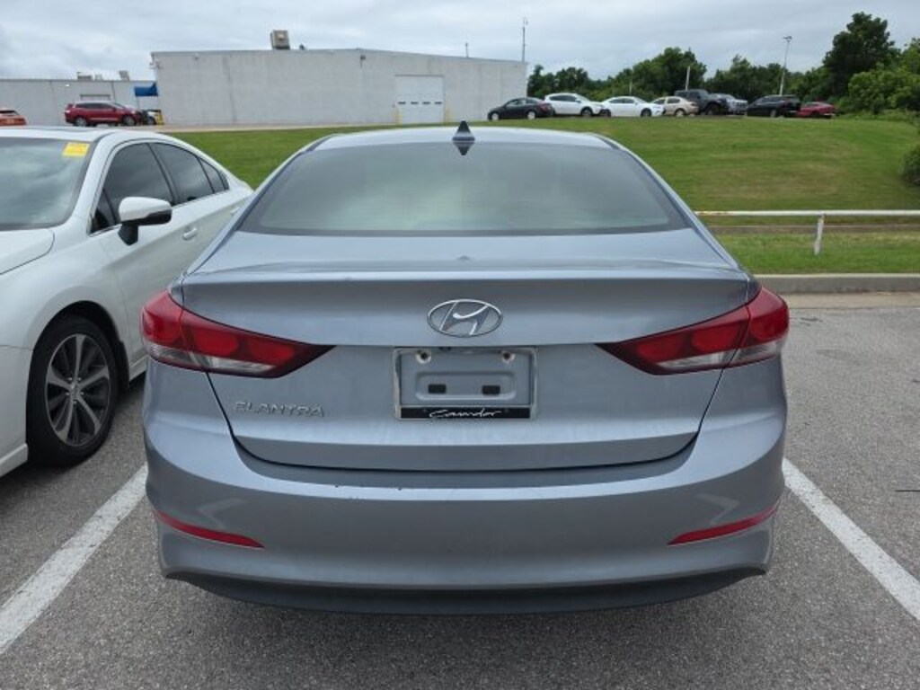 Used 2017 Hyundai Elantra SE Sedan