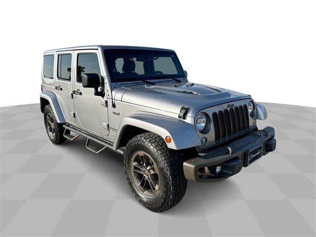 2016 Jeep Wrangler Unlimited Sahara Anniversary Edition photo 2