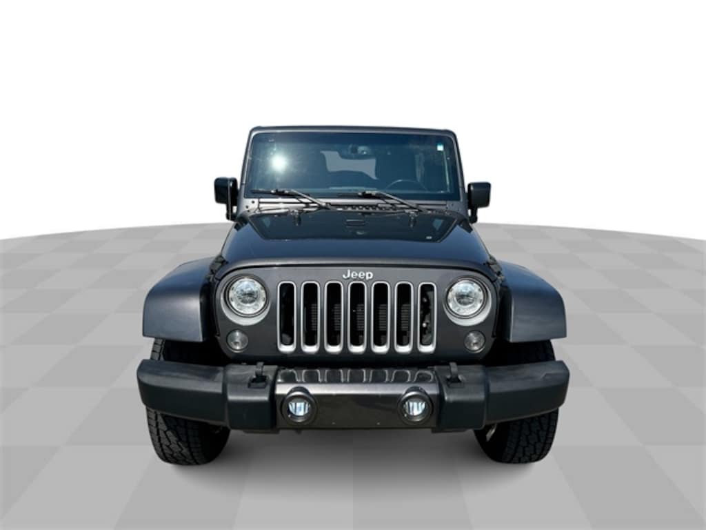 Used 2017 Jeep Wrangler Unlimited Sahara SUV