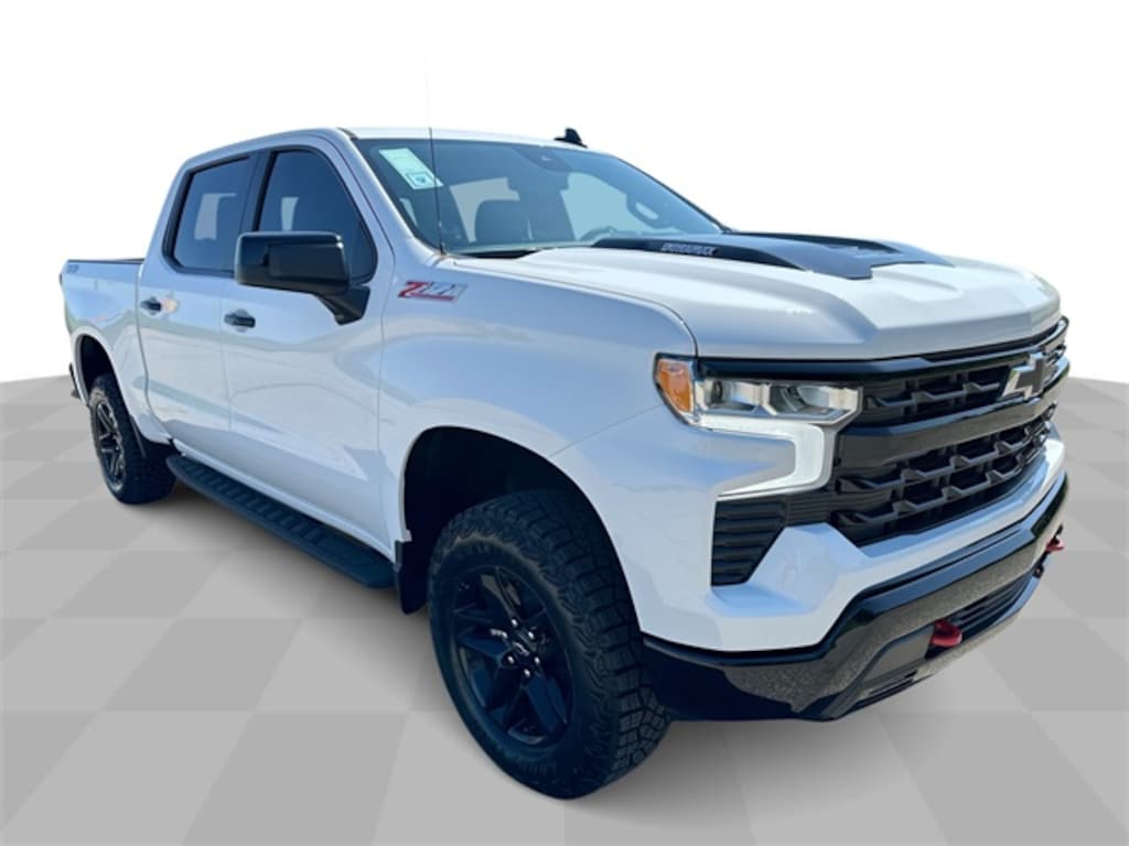 New 2025 Chevrolet Silverado 1500 LT Trail Boss Truck Crew Cab