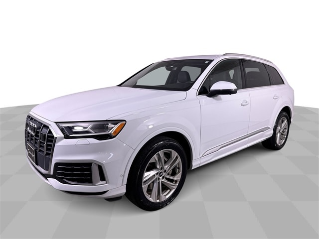 2021 Audi Q7 Premium Plus's photo