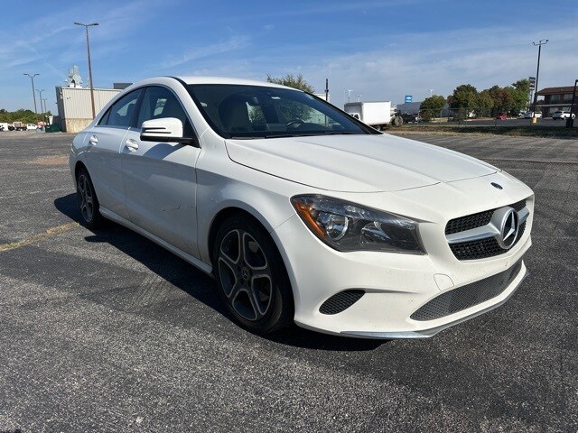 2019 Mercedes Benz CLA 250 photo 4