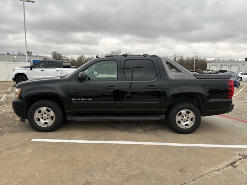 Used 2012 Chevrolet Avalanche 1500 LS Truck