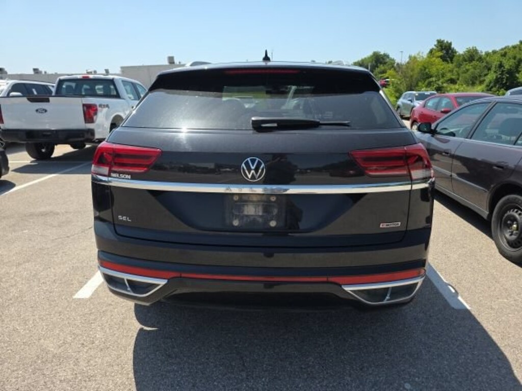 Used 2022 Volkswagen Atlas Cross Sport 2.0T SEL R-Line