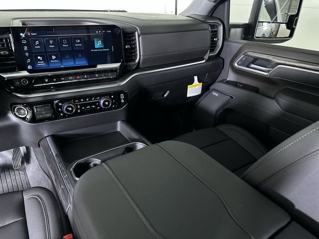 2026 Chevrolet Silverado 2500 HD LTZ - Photo 37