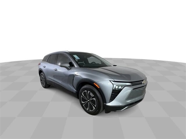 2025 Chevrolet Blazer EV photo 2