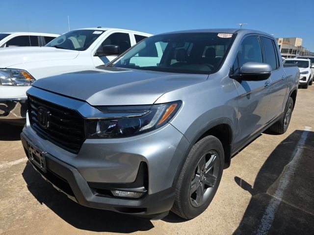 Silver 2023 Honda Ridgeline RTL-E AWD Pickup Truck All-Wheel Drive Automatic