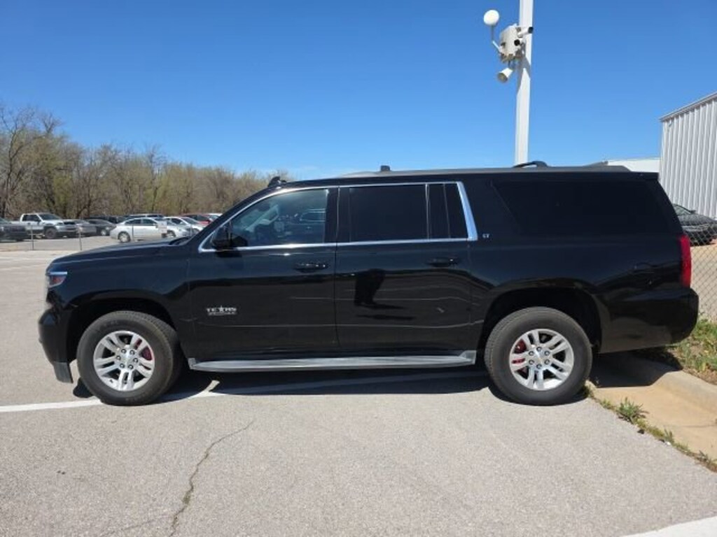Used 2018 Chevrolet Suburban LT SUV