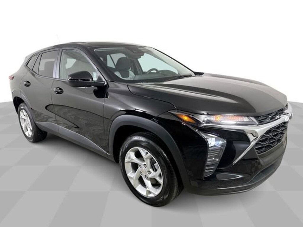 New 2026 Chevrolet Trax LS SUV