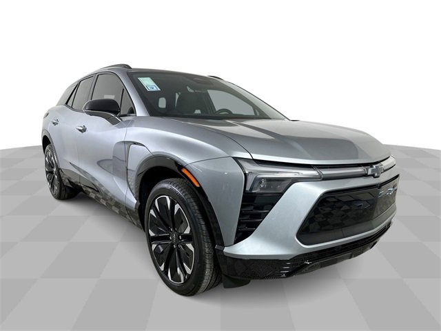2025 Chevrolet Blazer EV RS photo 2