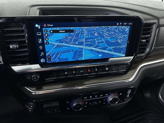 2025 Chevrolet Silverado 1500 LT - Photo 14
