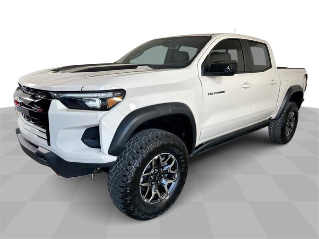 2026 Chevrolet Colorado ZR2 photo 4