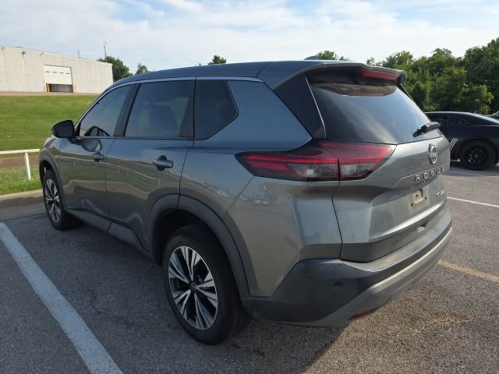 Used 2023 Nissan Rogue SV