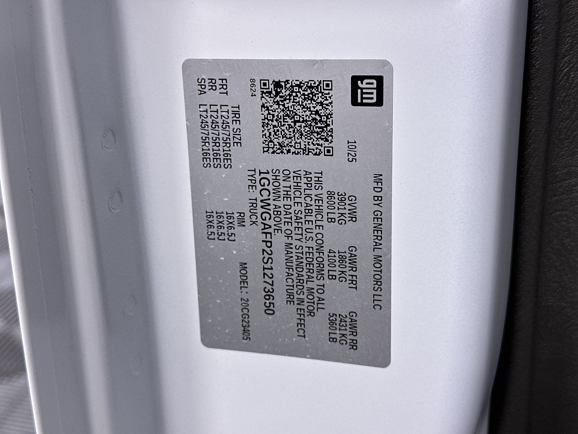 2025 Chevrolet Express Cargo Work Van - Photo 64