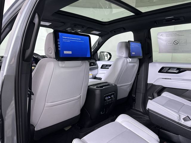 2025 Chevrolet Tahoe Premier - Photo 23