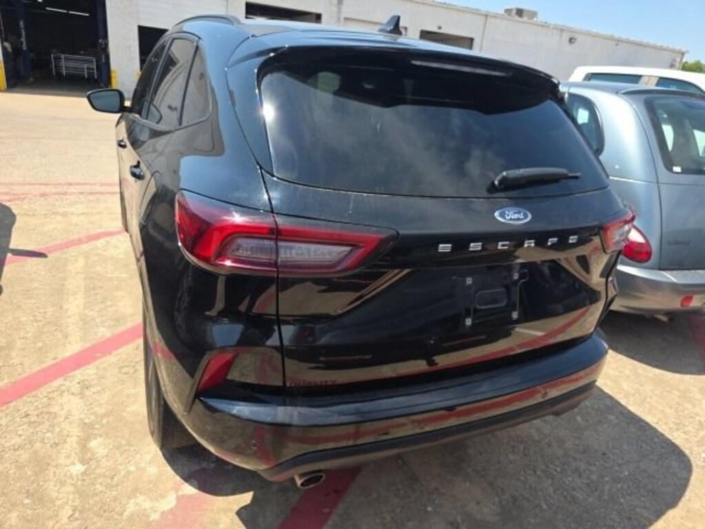 Used 2024 Ford Escape ST-Line