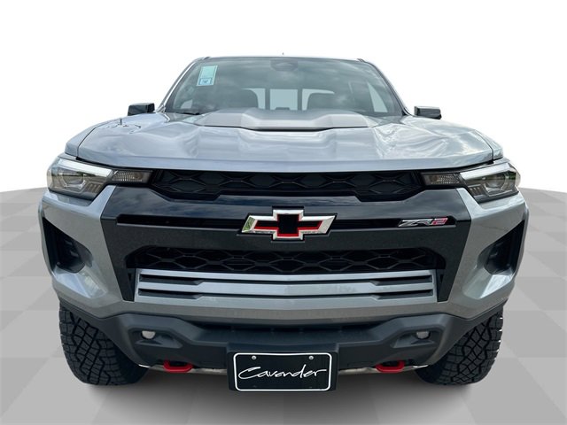 2025 Chevrolet Colorado ZR2 photo 3