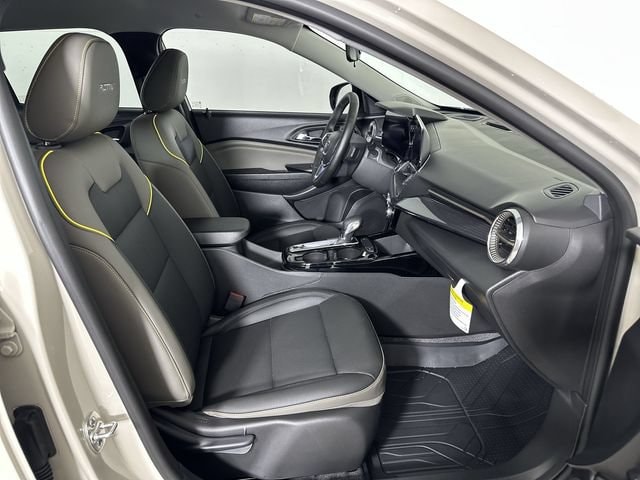 2026 Chevrolet Trax Activ - Photo 30
