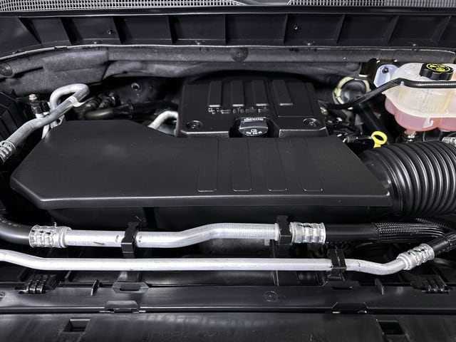 2023 Chevrolet Silverado 1500 LT - Photo 31