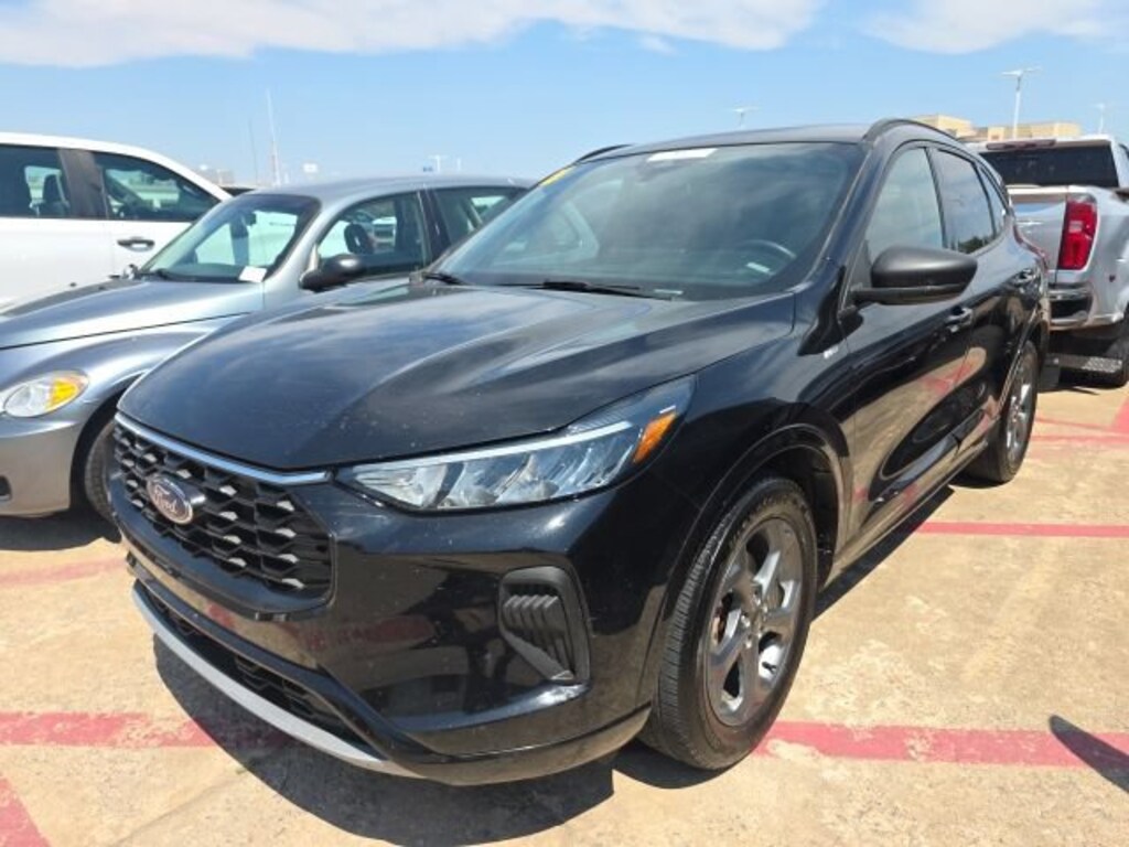 Used 2024 Ford Escape ST-Line