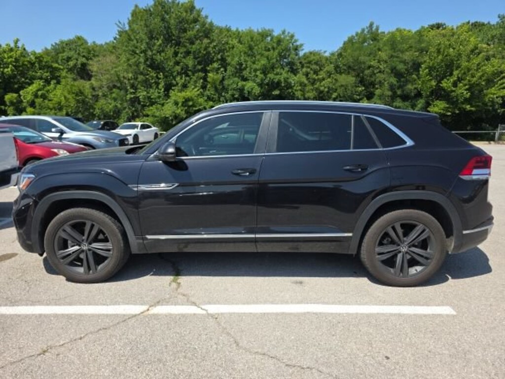 Used 2022 Volkswagen Atlas Cross Sport 2.0T SEL R-Line