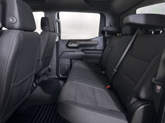 2025 Chevrolet Silverado 1500 LT - Photo 26