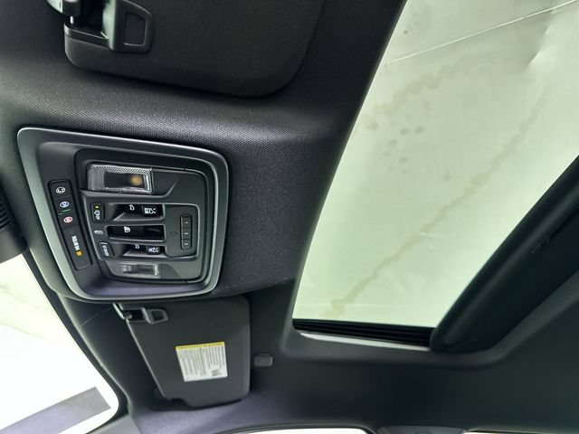 2026 Chevrolet Silverado 1500 ZR2 - Photo 20