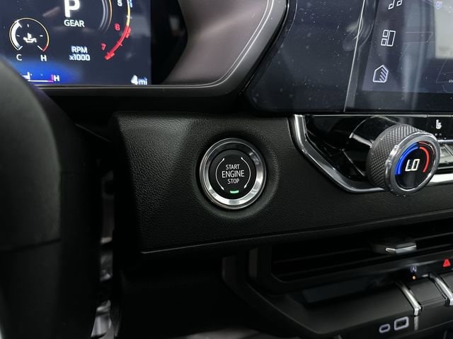 2026 Chevrolet Colorado Trail Boss - Photo 18