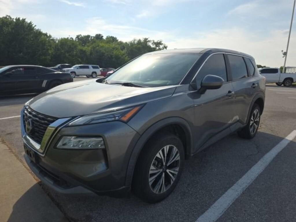 Used 2023 Nissan Rogue SV