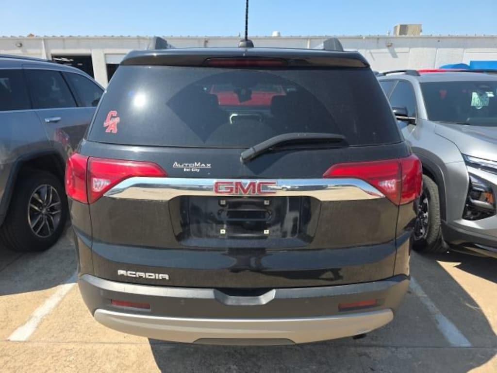 Used 2019 GMC Acadia SLT SUV