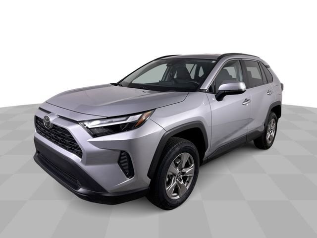 2024 Toyota RAV4 XLE FWD