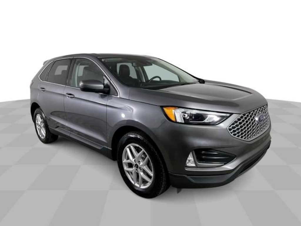 Used 2024 Ford Edge SEL