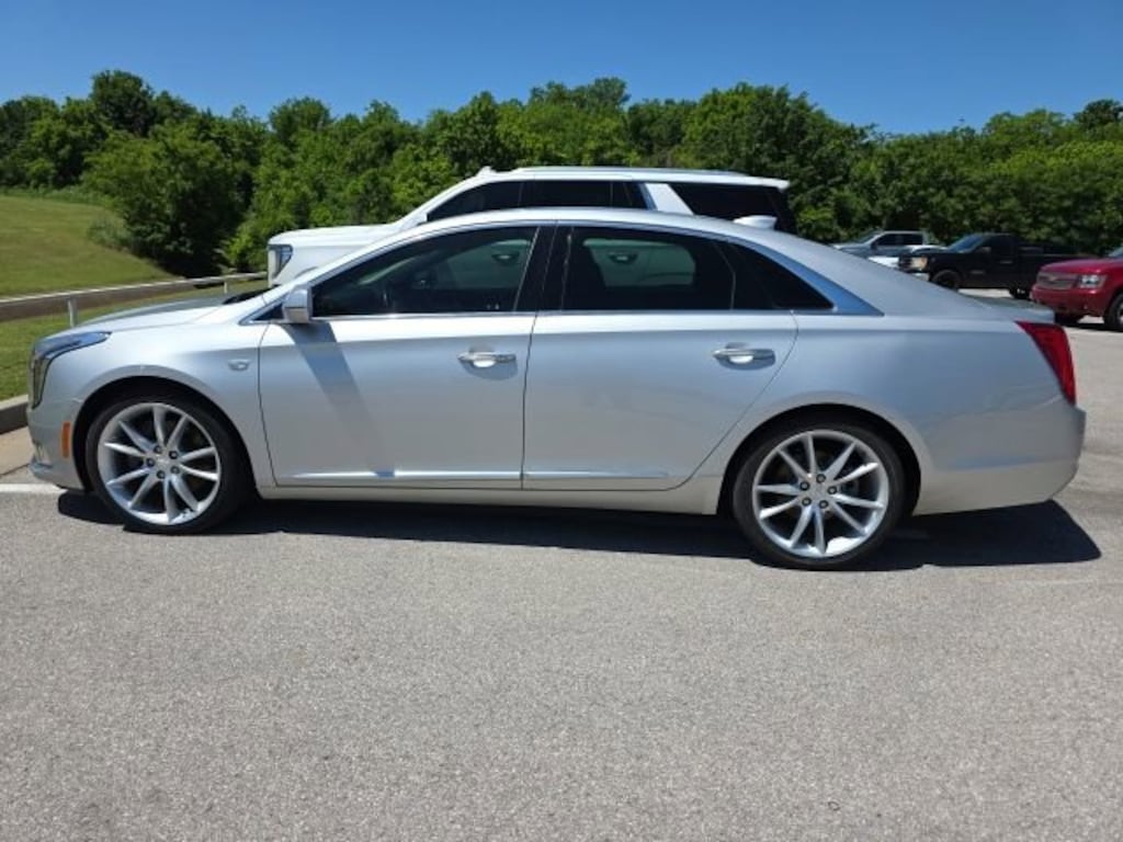 Used 2019 CADILLAC XTS Premium Luxury Car