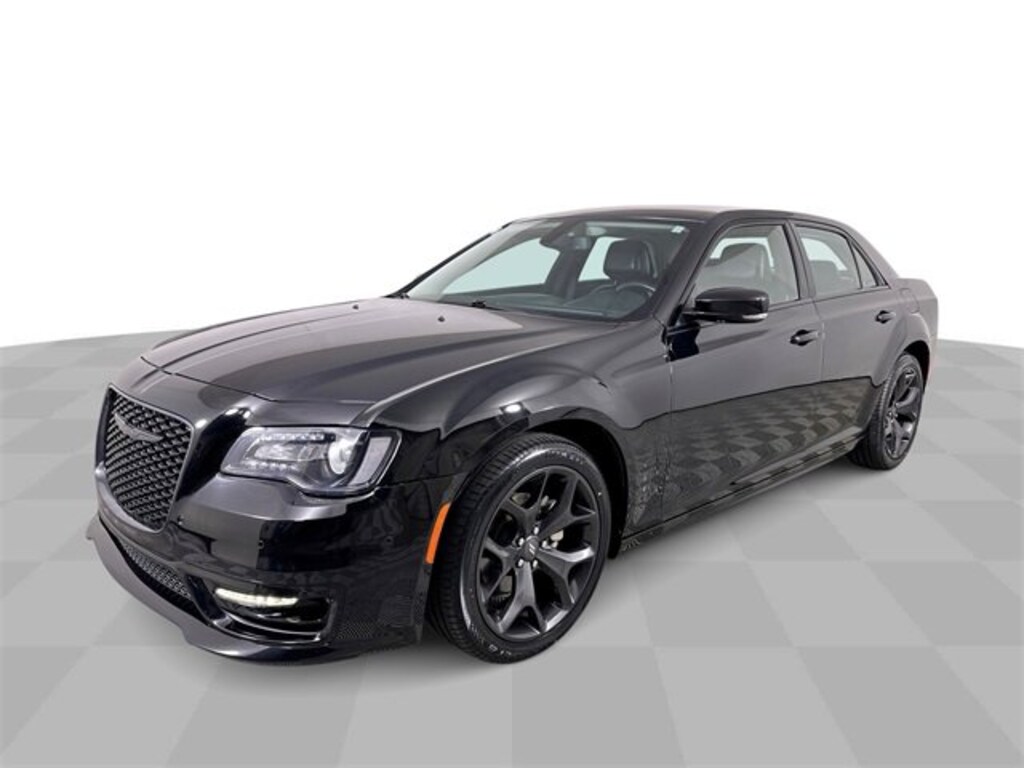 Used 2021 Chrysler 300 Touring L