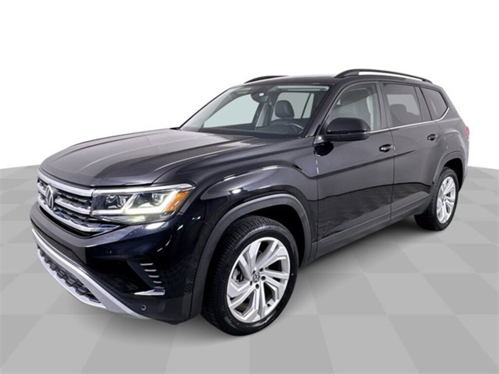 Used 2023 Volkswagen Atlas 2.0T SE w/Technology