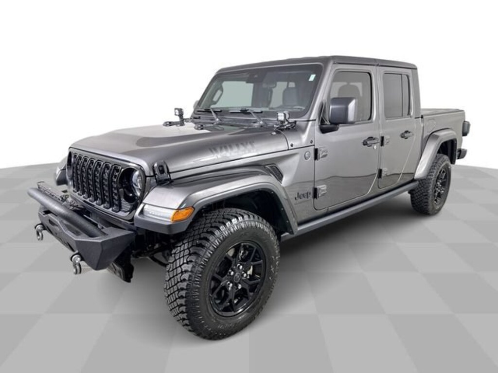 Used 2024 Jeep Gladiator Willys