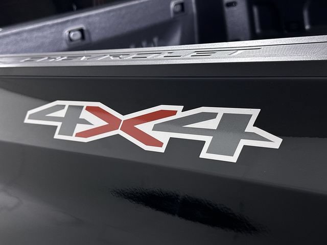 2025 Chevrolet Silverado 1500 LT - Photo 33