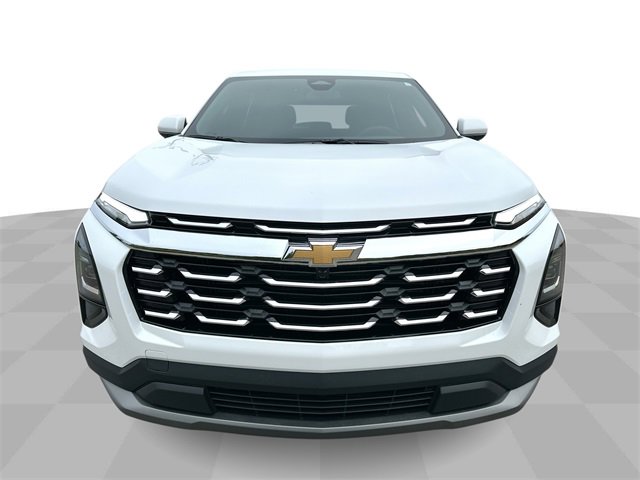2026 Chevrolet Equinox LT photo 3