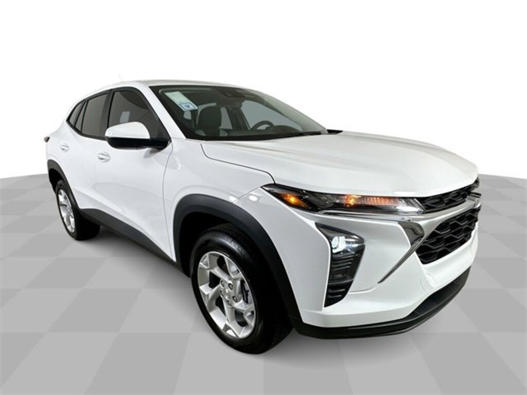 Used 2025 Chevrolet Trax LS SUV