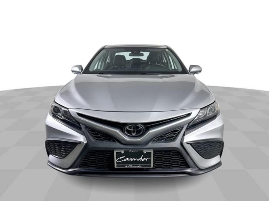 Used 2023 Toyota Camry SE
